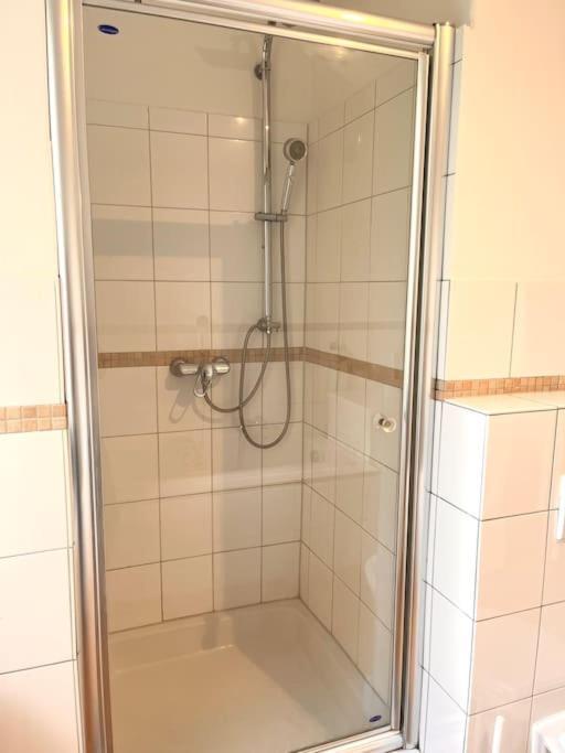 Doppelzimmer Mit Terrasse In Privatem Zuhause Lübeck Exteriér fotografie