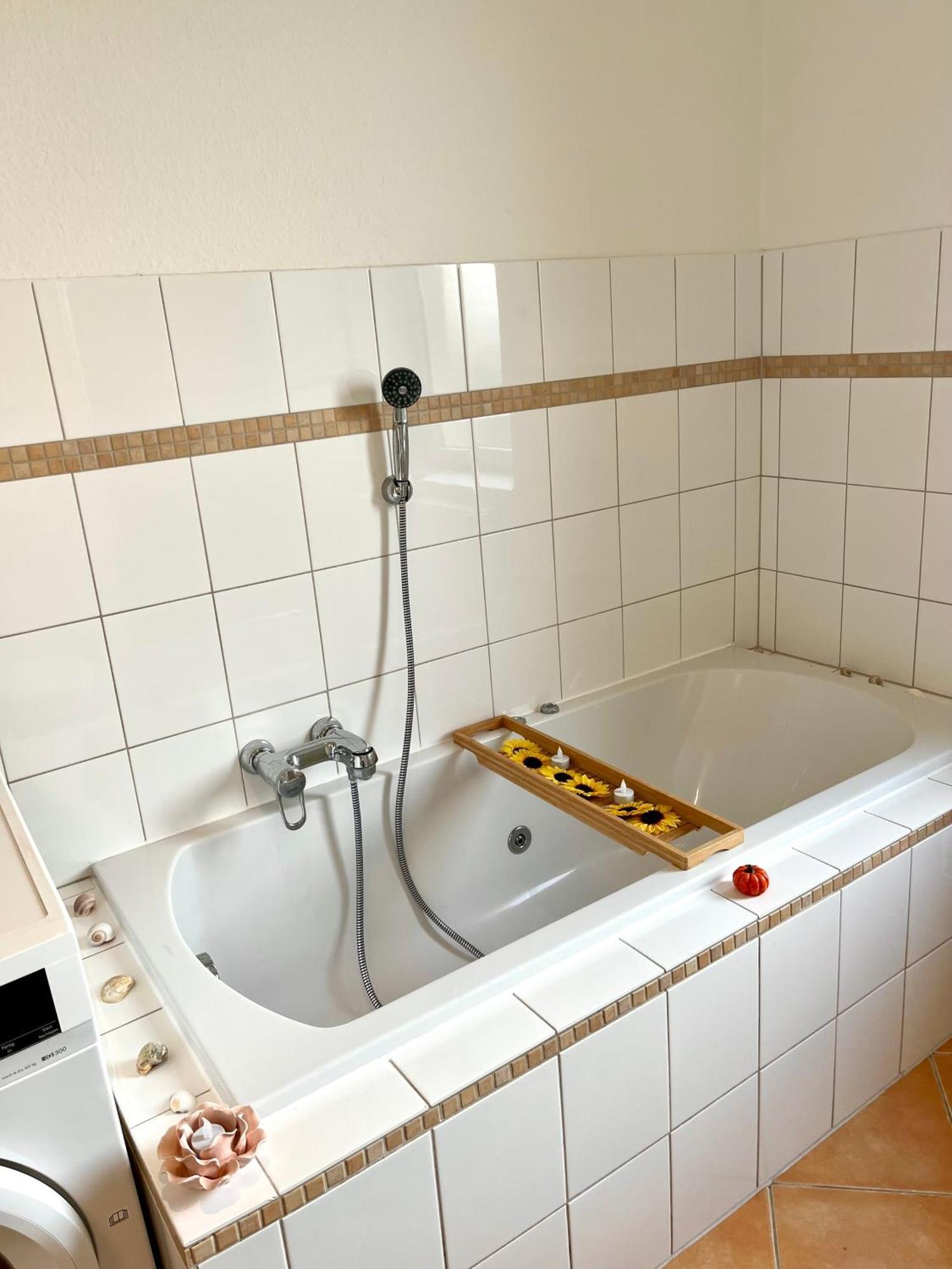 Doppelzimmer Mit Terrasse In Privatem Zuhause Lübeck Exteriér fotografie